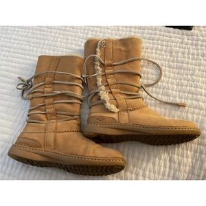 UGG Catalina tan lace leather Sherpa boots size 9 new no tags